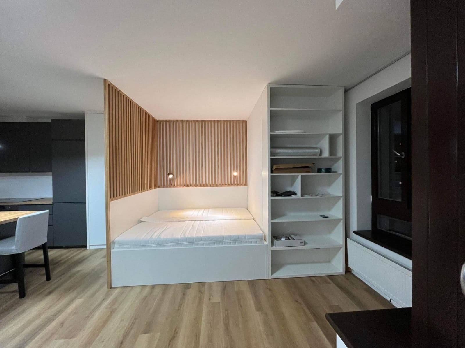 Prenájom bytu 1-izbový 38 m², Májová, Praha, Praha Prenájom bytu 1-izbový 38 m², Májová, Praha, Praha