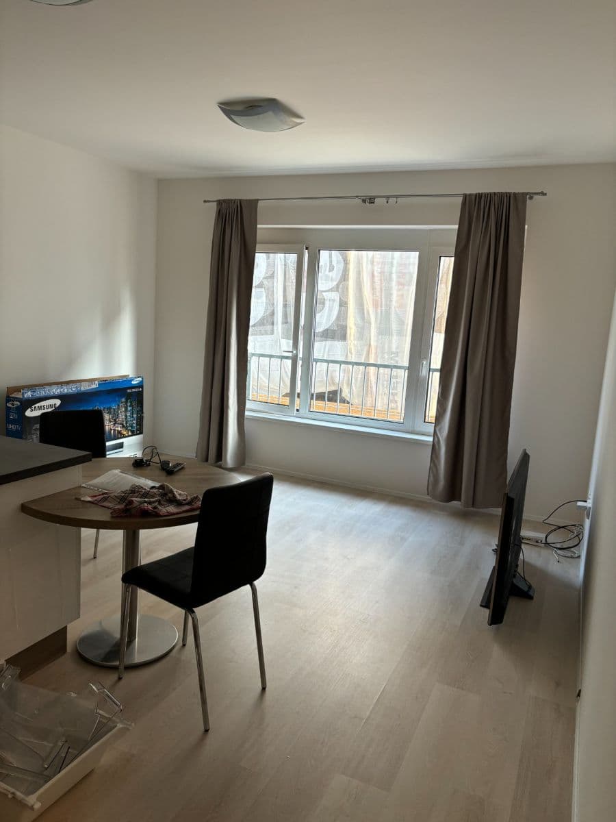 Prenájom bytu 2-izbový 52 m², Přadlácká, Brno, Jihomoravský kraj Prenájom bytu 2-izbový 52 m², Přadlácká, Brno, Jihomoravský kraj