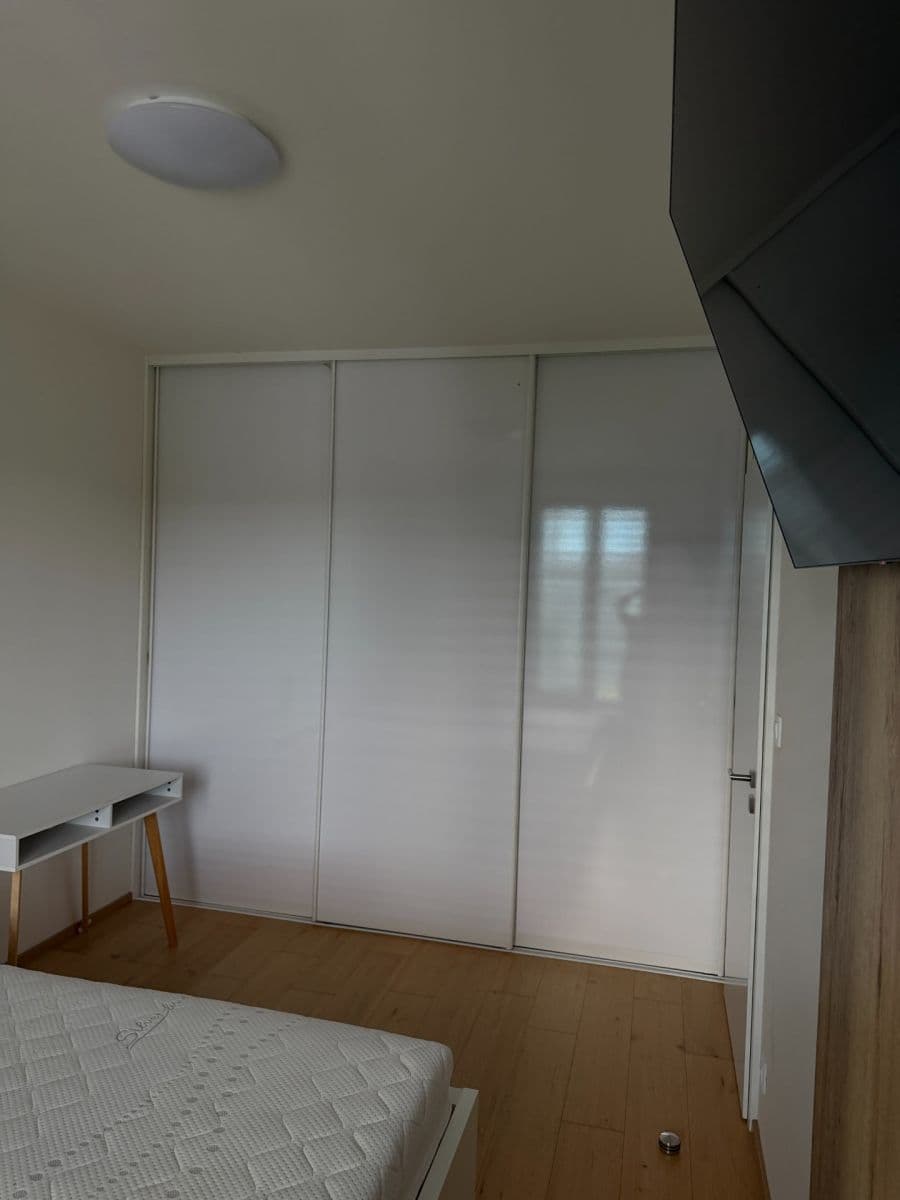 Prenájom bytu 2-izbový 61 m², Kačírkova, Praha, Praha Prenájom bytu 2-izbový 61 m², Kačírkova, Praha, Praha