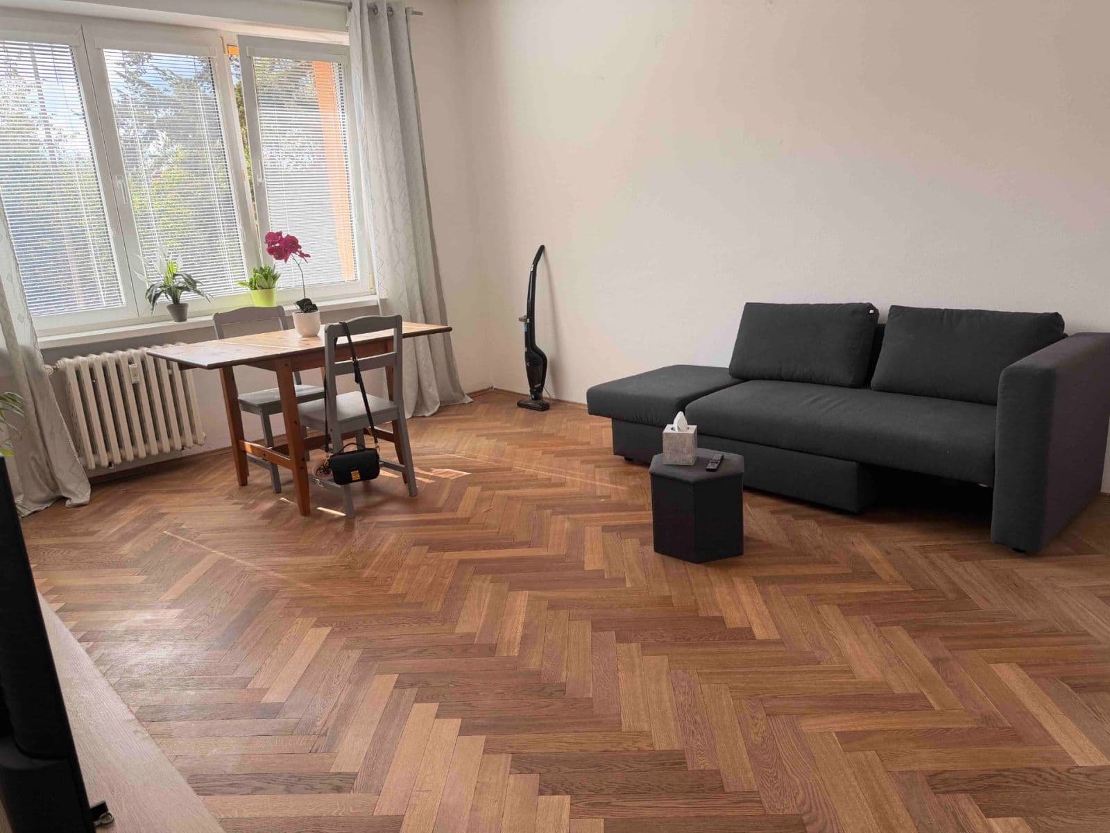 Prenájom bytu 2-izbový 53 m², Senohrabská, Praha, Praha Prenájom bytu 2-izbový 53 m², Senohrabská, Praha, Praha
