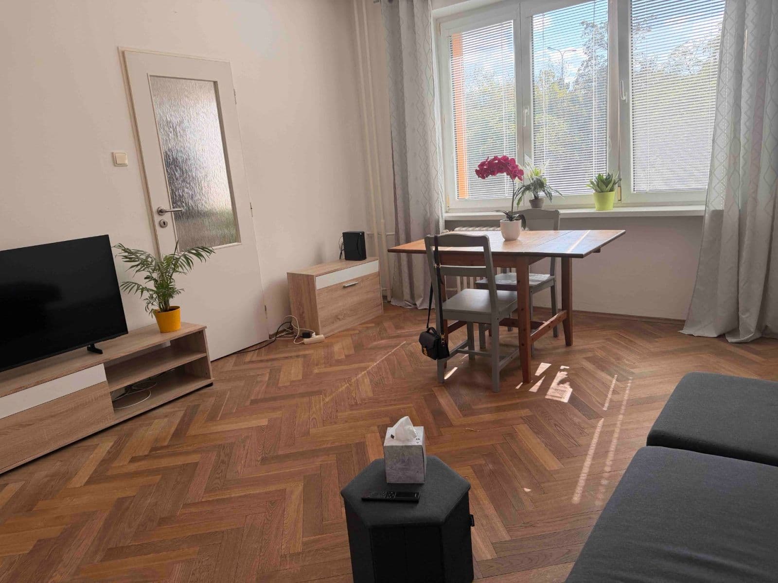 Prenájom bytu 2-izbový 53 m², Senohrabská, Praha, Praha Prenájom bytu 2-izbový 53 m², Senohrabská, Praha, Praha