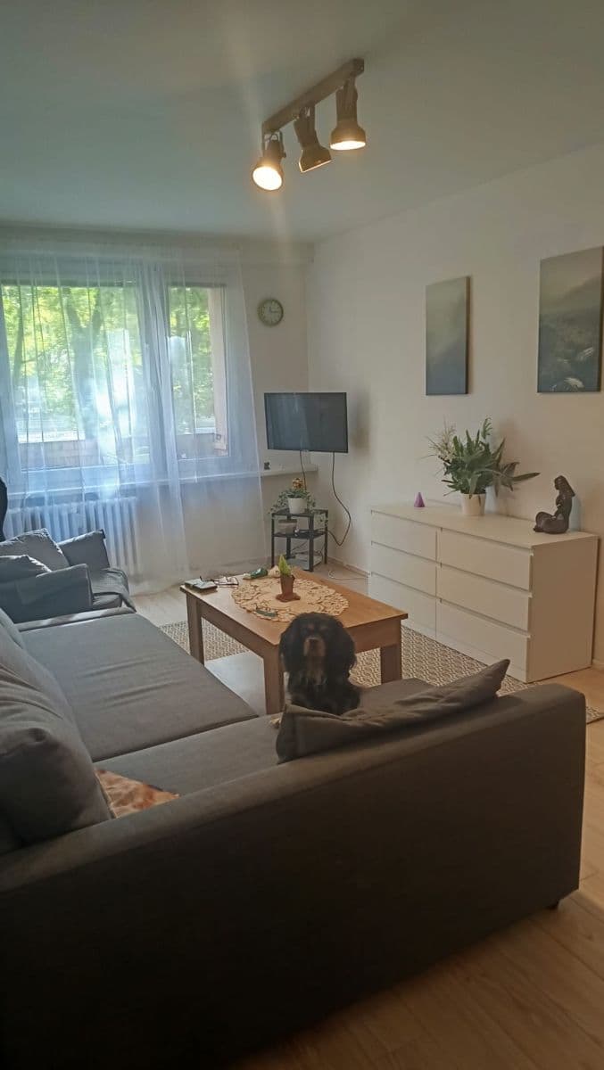 Predaj bytu 2-izbový 50 m², Československé armády, Frýdek-Místek, Moravskoslezský kraj Predaj bytu 2-izbový 50 m², Československé armády, Frýdek-Místek, Moravskoslezský kraj