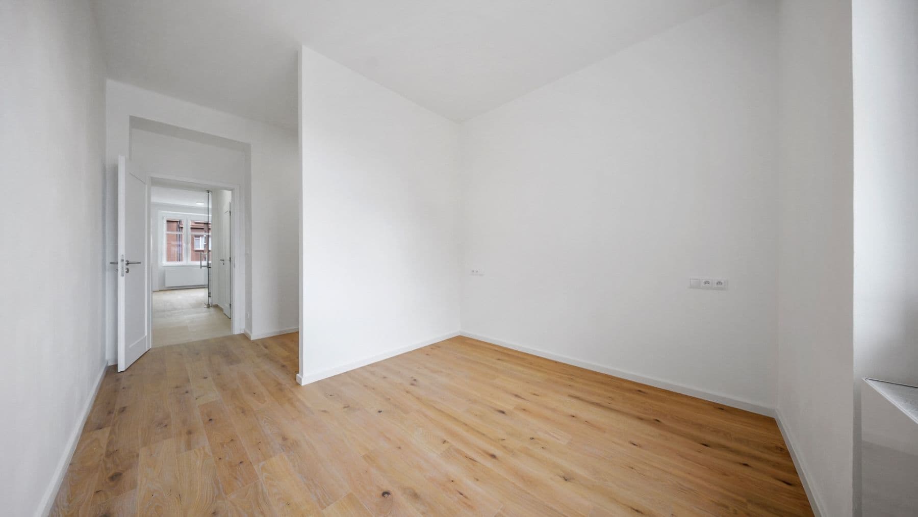 Prenájom bytu 2-izbový 55 m², Jeseniova, Praha, Praha Prenájom bytu 2-izbový 55 m², Jeseniova, Praha, Praha