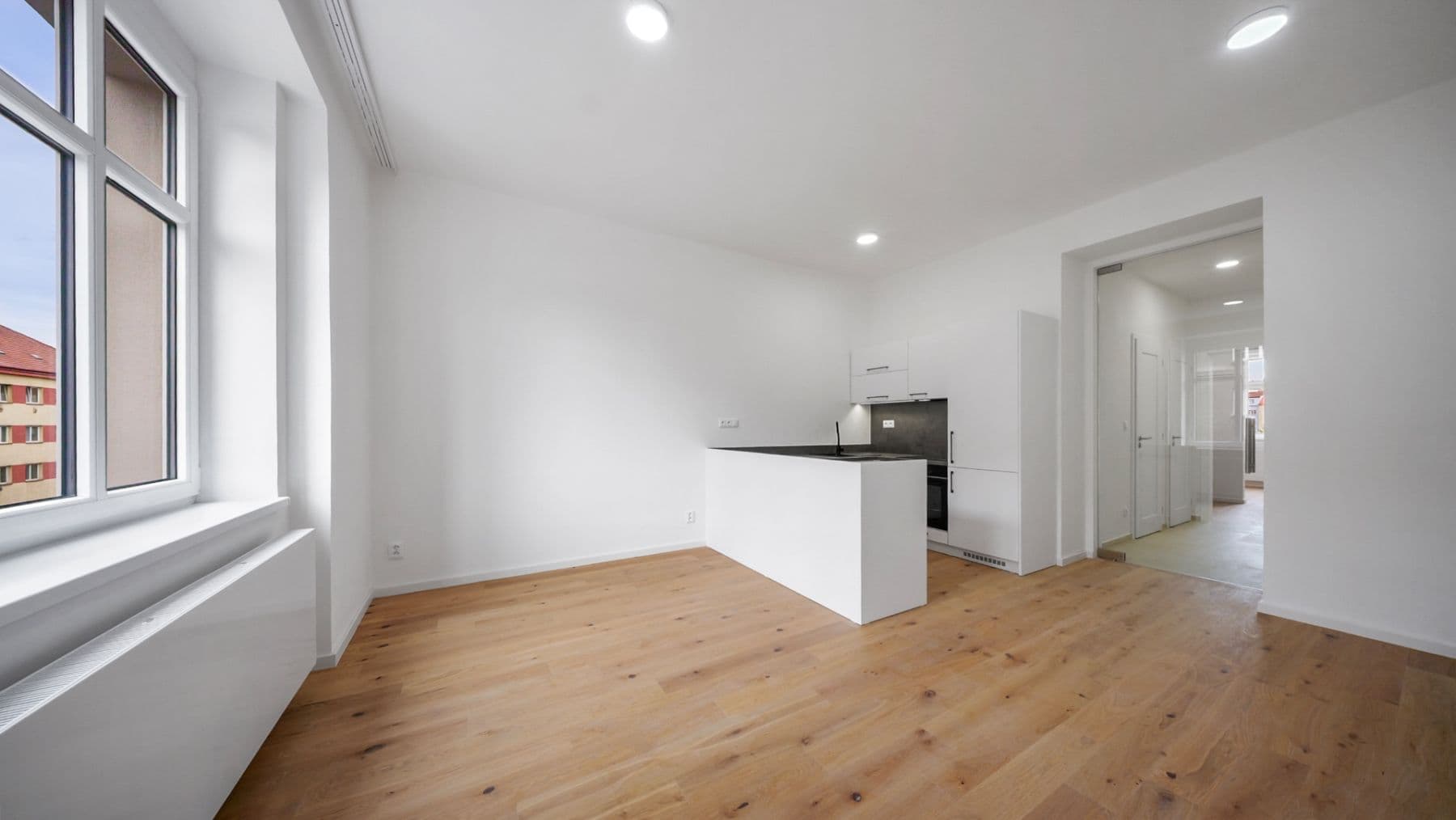 Prenájom bytu 2-izbový 55 m², Jeseniova, Praha, Praha Prenájom bytu 2-izbový 55 m², Jeseniova, Praha, Praha