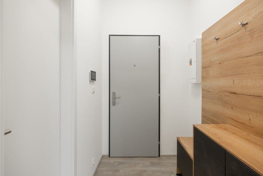 Prenájom bytu 1-izbový 29 m², Zámecká, Lovosice, Ústecký kraj Prenájom bytu 1-izbový 29 m², Zámecká, Lovosice, Ústecký kraj