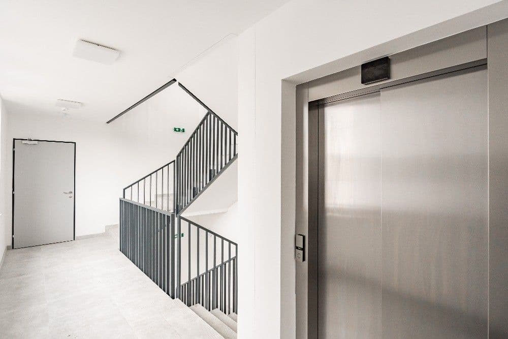 Prenájom bytu 1-izbový 29 m², Zámecká, Lovosice, Ústecký kraj Prenájom bytu 1-izbový 29 m², Zámecká, Lovosice, Ústecký kraj