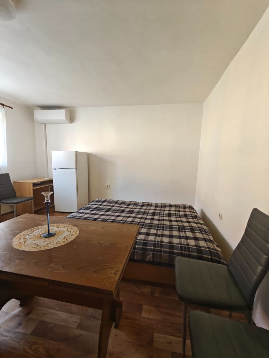 Prenájom bytu 1-izbový 34 m², Zámecká, Kynšperk nad Ohří, Karlovarský kraj Prenájom bytu 1-izbový 34 m², Zámecká, Kynšperk nad Ohří, Karlovarský kraj