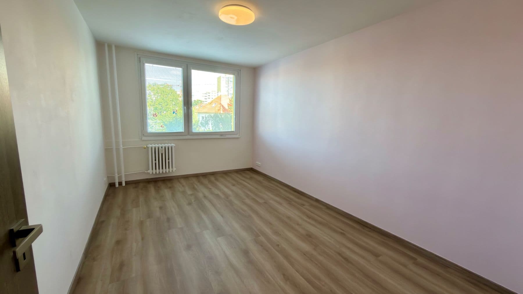 Prenájom bytu 3-izbový 85 m², Růženínská, Praha, Praha Prenájom bytu 3-izbový 85 m², Růženínská, Praha, Praha