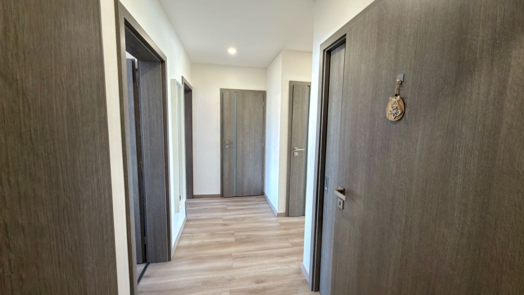 Prenájom bytu 3-izbový 85 m², Růženínská, Praha, Praha Prenájom bytu 3-izbový 85 m², Růženínská, Praha, Praha