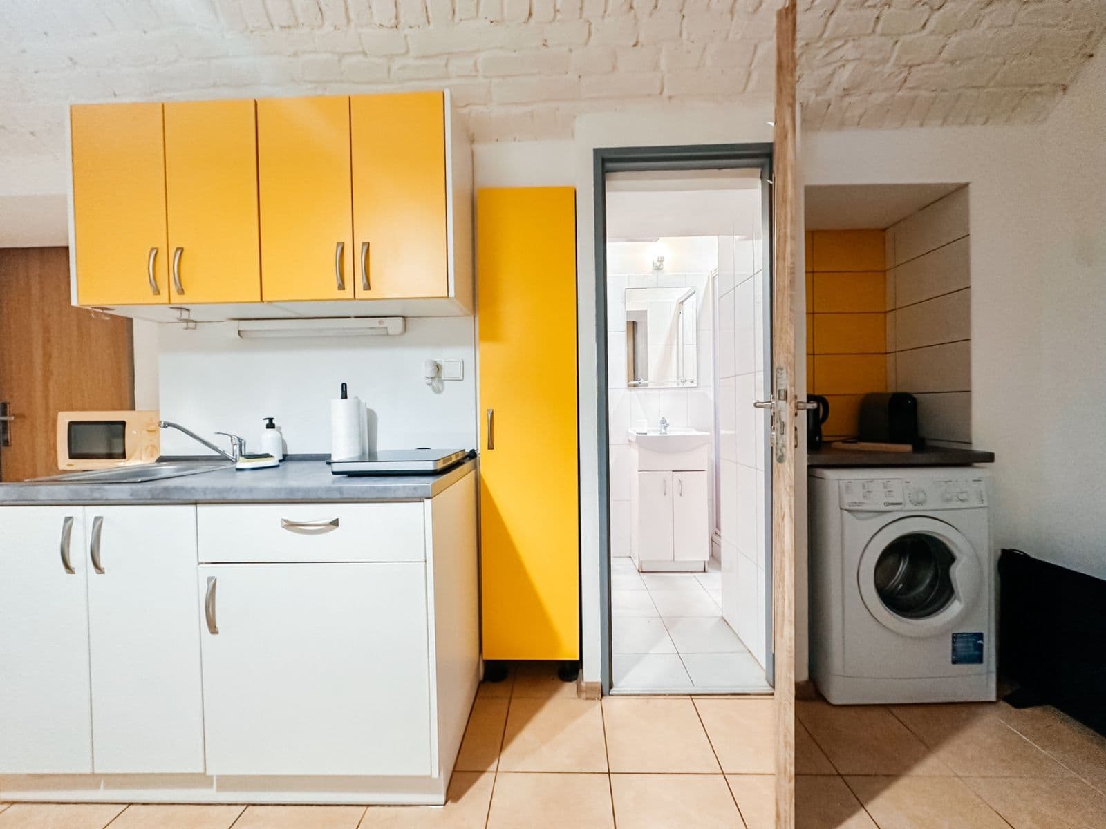 Prenájom bytu 1-izbový 20 m², Víta Nejedlého, Praha, Praha Prenájom bytu 1-izbový 20 m², Víta Nejedlého, Praha, Praha
