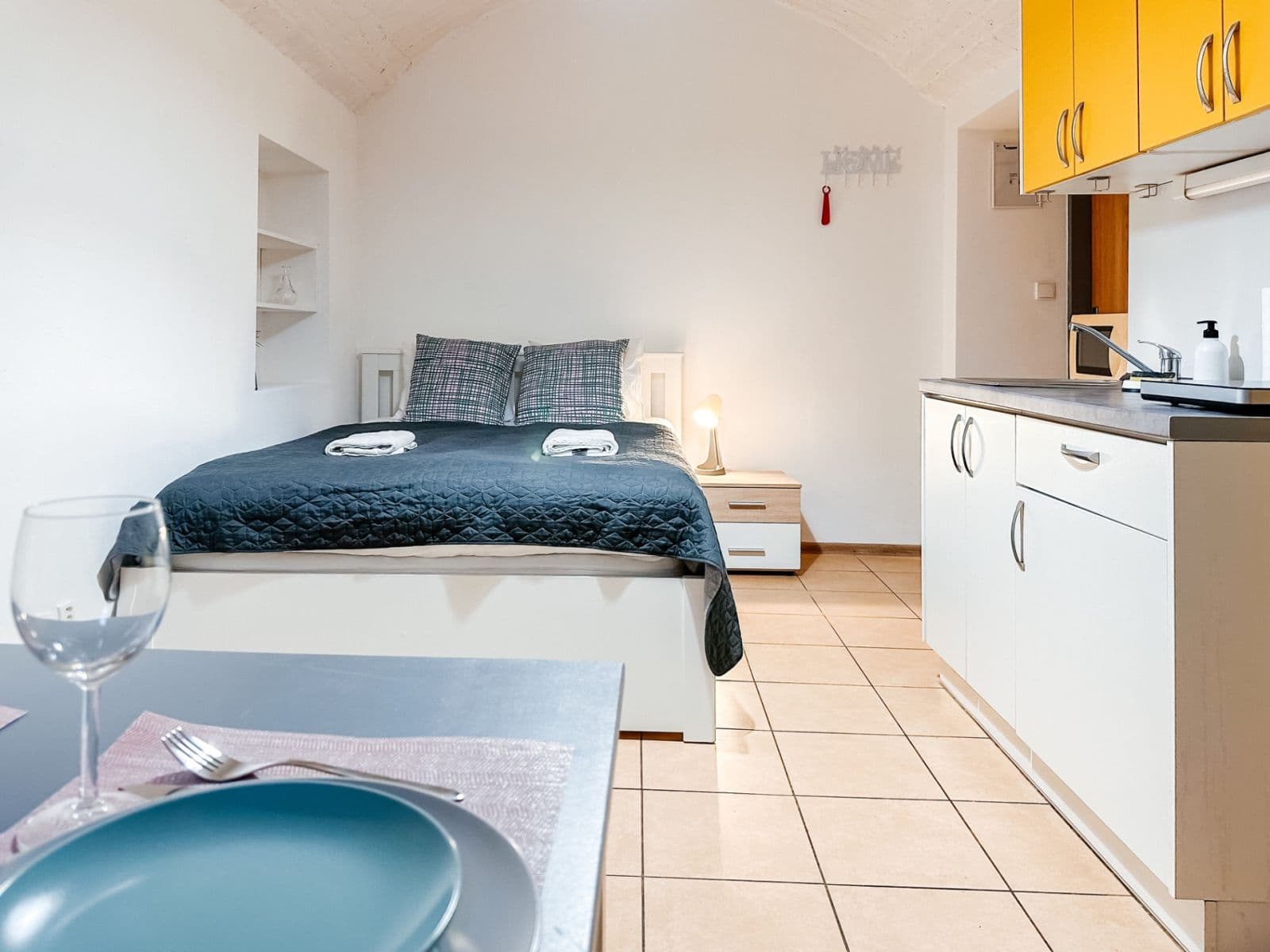 Prenájom bytu 1-izbový 20 m², Víta Nejedlého, Praha, Praha Prenájom bytu 1-izbový 20 m², Víta Nejedlého, Praha, Praha