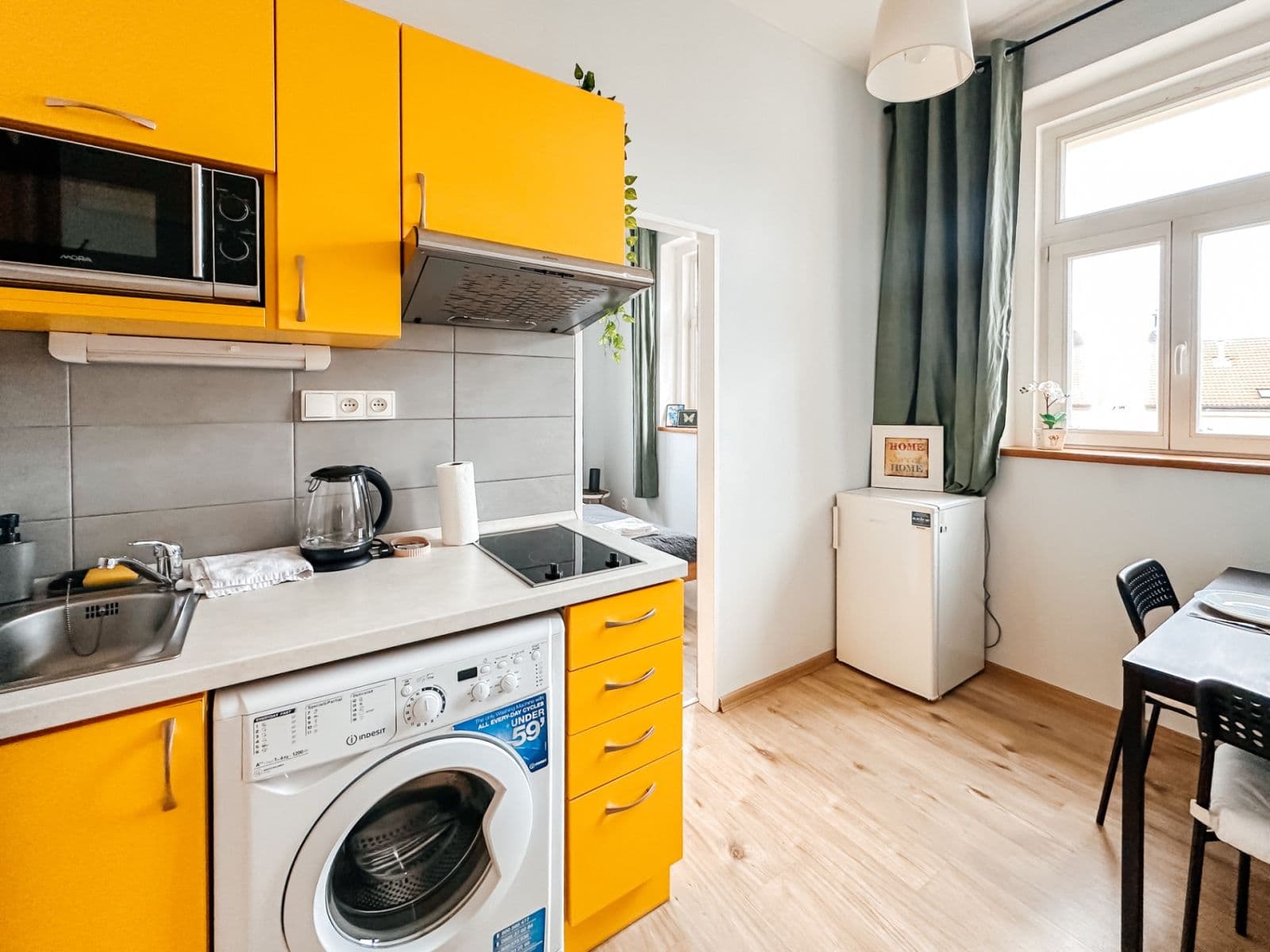 Prenájom bytu 1-izbový 20 m², Víta Nejedlého, Praha, Praha Prenájom bytu 1-izbový 20 m², Víta Nejedlého, Praha, Praha