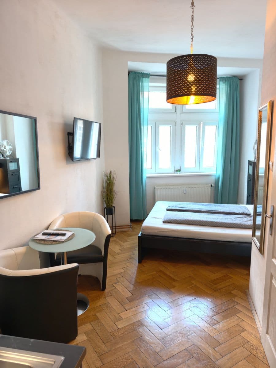 Predaj bytu 1-izbový 17 m², Školská, Praha, Praha Predaj bytu 1-izbový 17 m², Školská, Praha, Praha