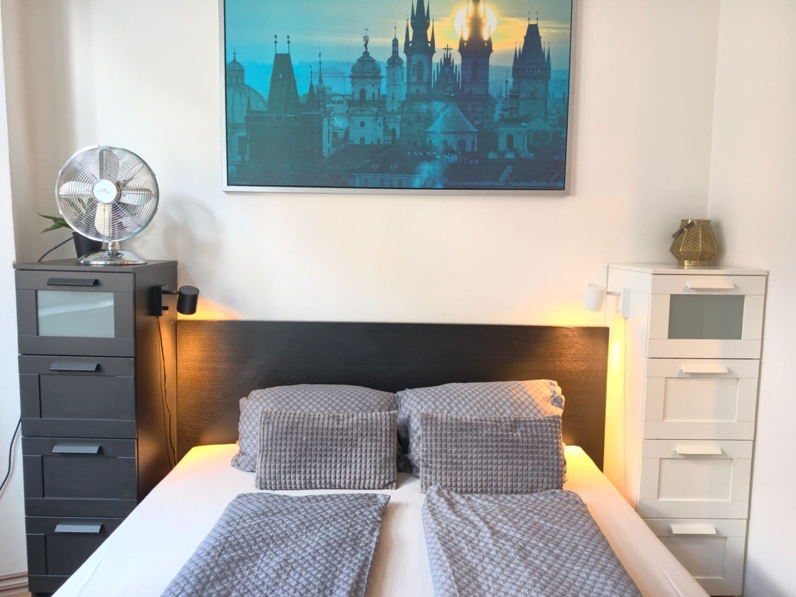 Predaj bytu 1-izbový 17 m², Školská, Praha, Praha Predaj bytu 1-izbový 17 m², Školská, Praha, Praha