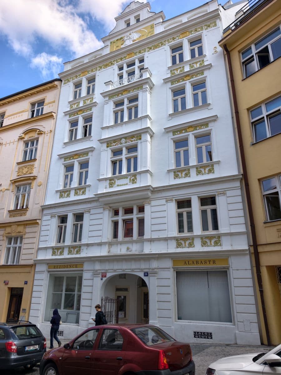 Predaj bytu 1-izbový 17 m², Školská, Praha, Praha Predaj bytu 1-izbový 17 m², Školská, Praha, Praha