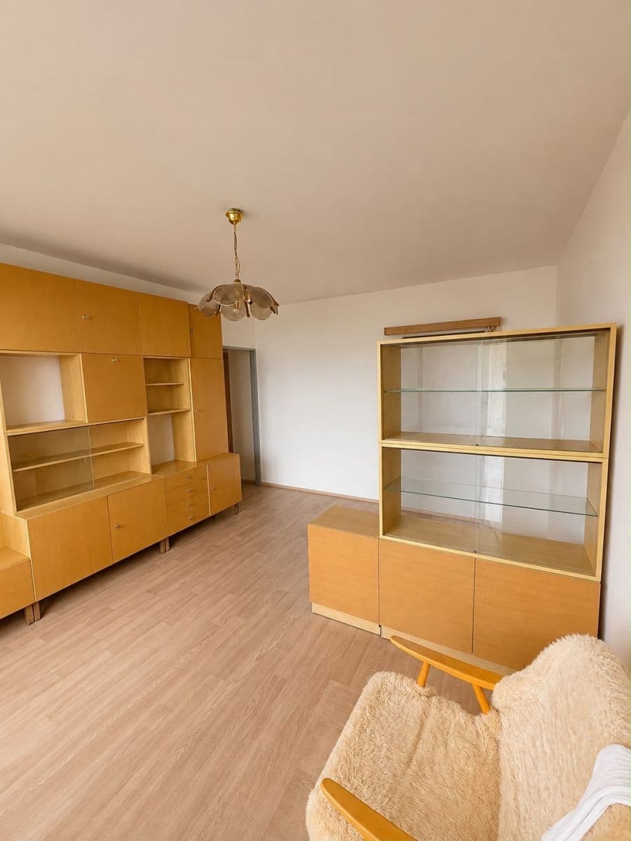 Prenájom bytu 3-izbový 62 m², Markušova, Praha, Praha Prenájom bytu 3-izbový 62 m², Markušova, Praha, Praha