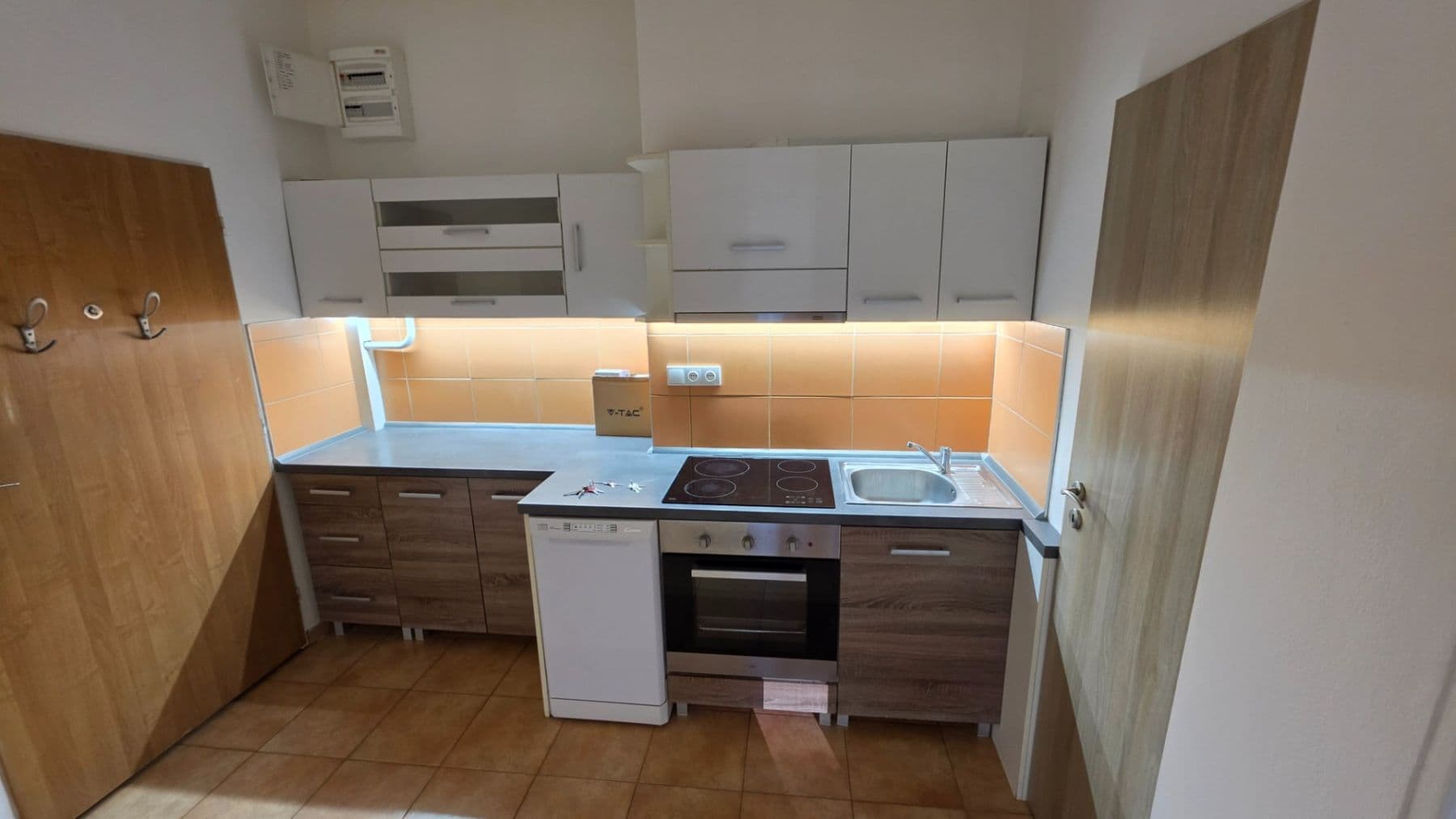 Prenájom bytu 2-izbový 42 m², Vrchlického, Praha, Praha Prenájom bytu 2-izbový 42 m², Vrchlického, Praha, Praha