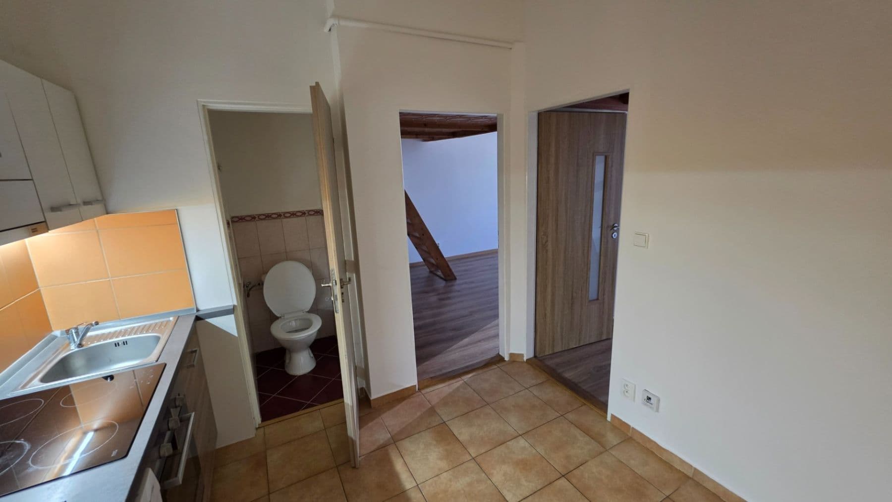 Prenájom bytu 2-izbový 42 m², Vrchlického, Praha, Praha Prenájom bytu 2-izbový 42 m², Vrchlického, Praha, Praha