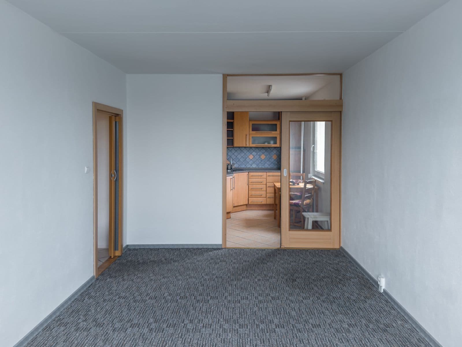 Prenájom bytu 3-izbový 66 m², Travná, Praha, Praha Prenájom bytu 3-izbový 66 m², Travná, Praha, Praha