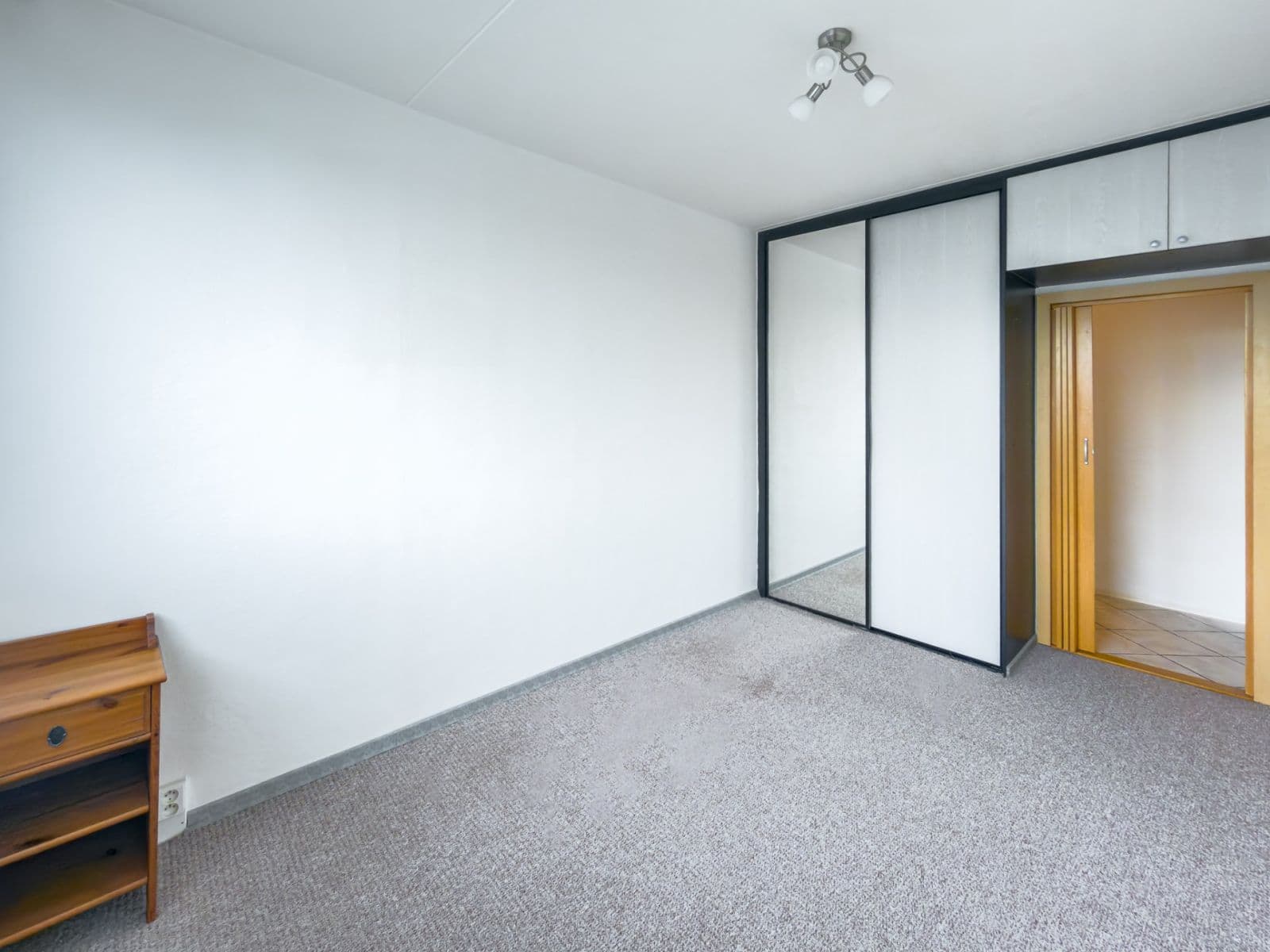Prenájom bytu 3-izbový 66 m², Travná, Praha, Praha Prenájom bytu 3-izbový 66 m², Travná, Praha, Praha