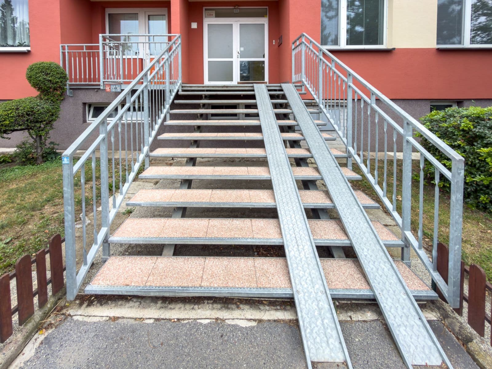 Prenájom bytu 3-izbový 66 m², Travná, Praha, Praha Prenájom bytu 3-izbový 66 m², Travná, Praha, Praha