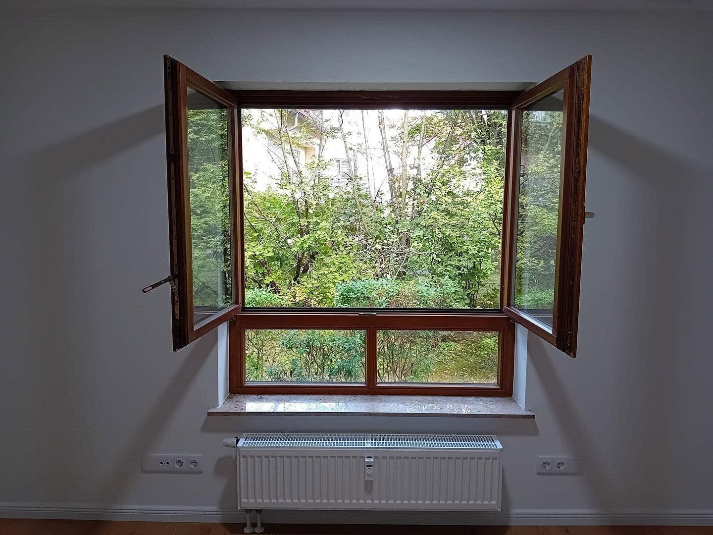 Predaj bytu 3-izbový 66 m², Radeberger Str. 26, Dresden Weissig, Sasko Predaj bytu 3-izbový 66 m², Radeberger Str. 26, Dresden Weissig, Sasko