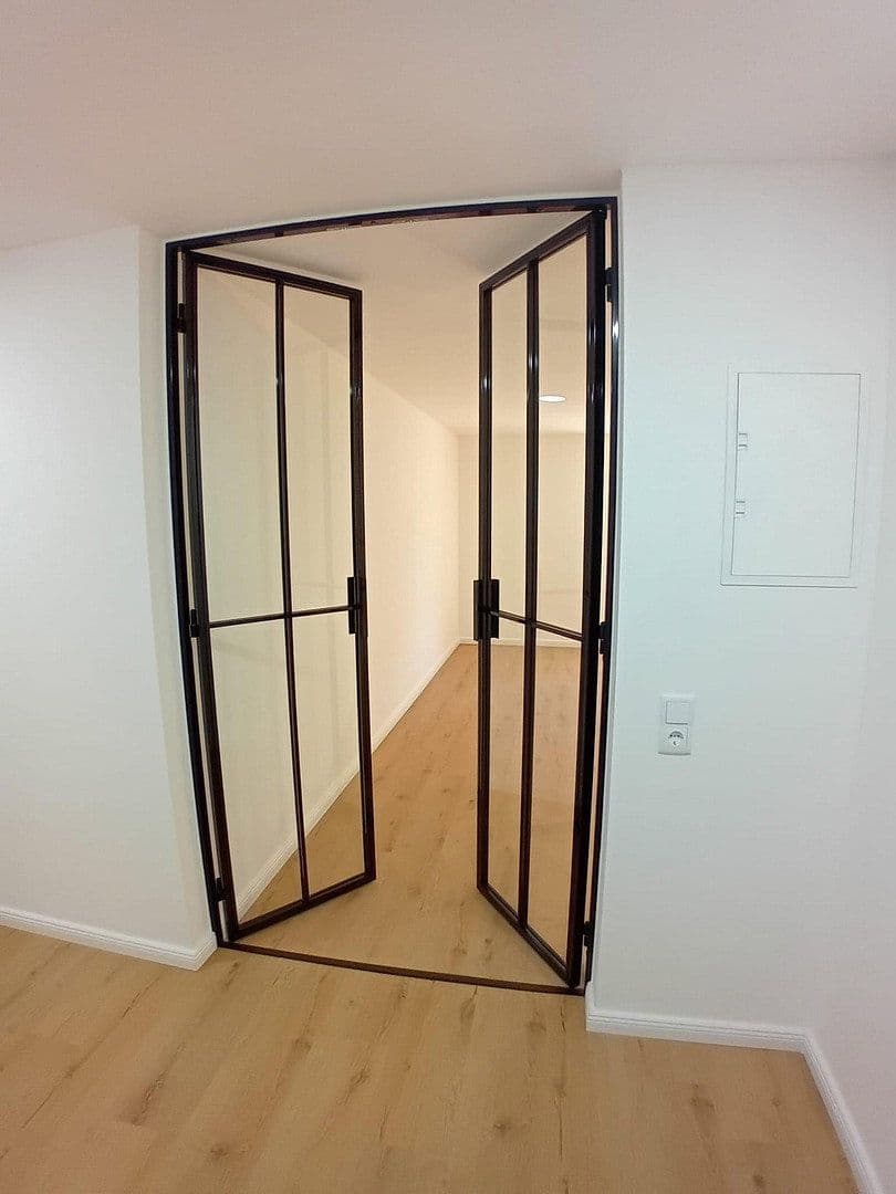 Predaj bytu 3-izbový 66 m², Radeberger Str. 26, Dresden Weissig, Sasko Predaj bytu 3-izbový 66 m², Radeberger Str. 26, Dresden Weissig, Sasko