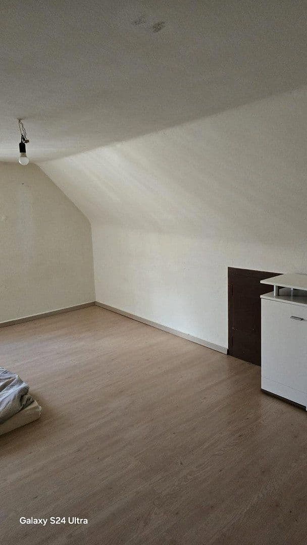 Prenájom bytu 1-izbový 20 m², Kaiserstraße 41, Friedberg (Hessen), Hesensko Prenájom bytu 1-izbový 20 m², Kaiserstraße 41, Friedberg (Hessen), Hesensko