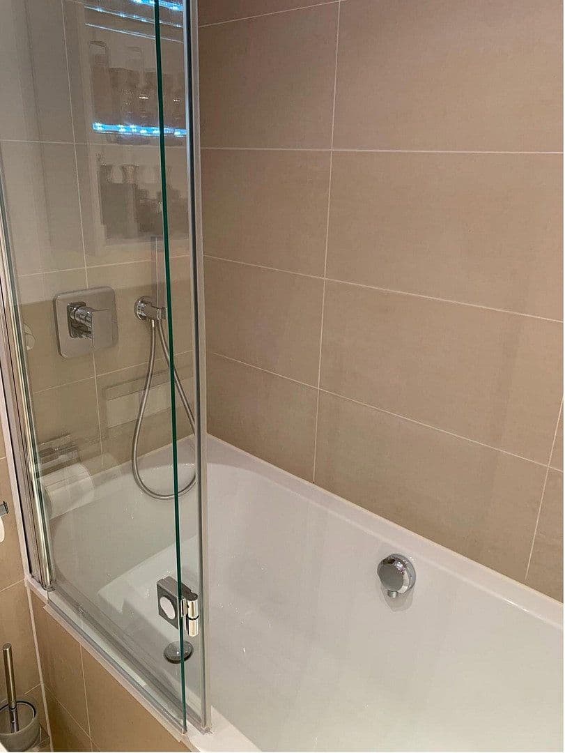 Predaj bytu 3-izbový 76 m², Hohenwaldeckstrasse 47, München, Bavorsko Predaj bytu 3-izbový 76 m², Hohenwaldeckstrasse 47, München, Bavorsko