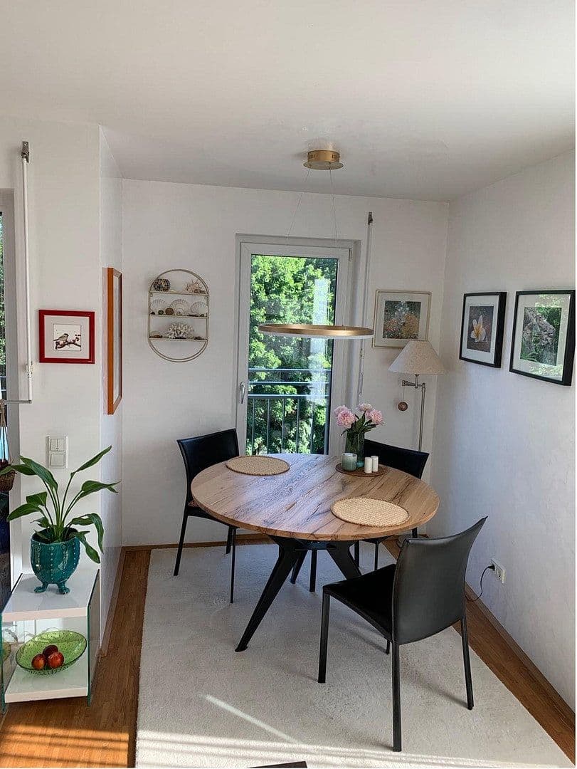 Predaj bytu 3-izbový 76 m², Hohenwaldeckstrasse 47, München, Bavorsko Predaj bytu 3-izbový 76 m², Hohenwaldeckstrasse 47, München, Bavorsko