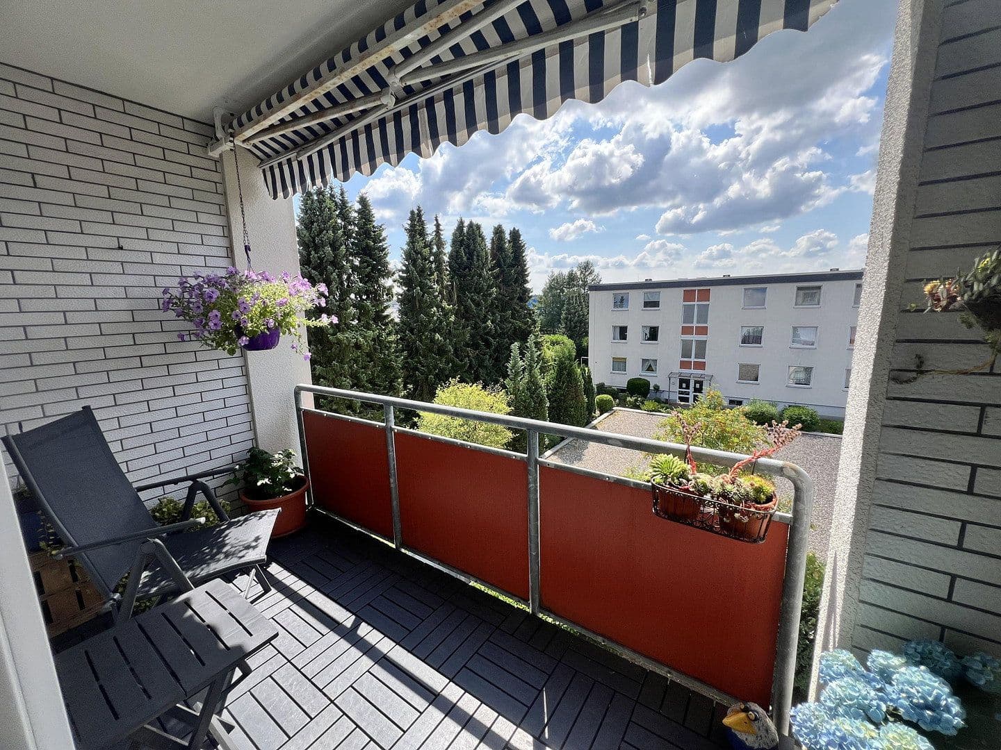 Predaj bytu 3-izbový 68 m², Norderstedt, Šlezvicko-Holštajnsko Predaj bytu 3-izbový 68 m², Norderstedt, Šlezvicko-Holštajnsko