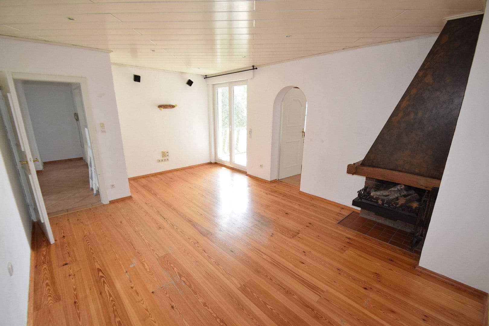 Predaj domu 216 m², pozemok 530 m², Weiterstadt, Hesensko Predaj domu 216 m², pozemok 530 m², Weiterstadt, Hesensko