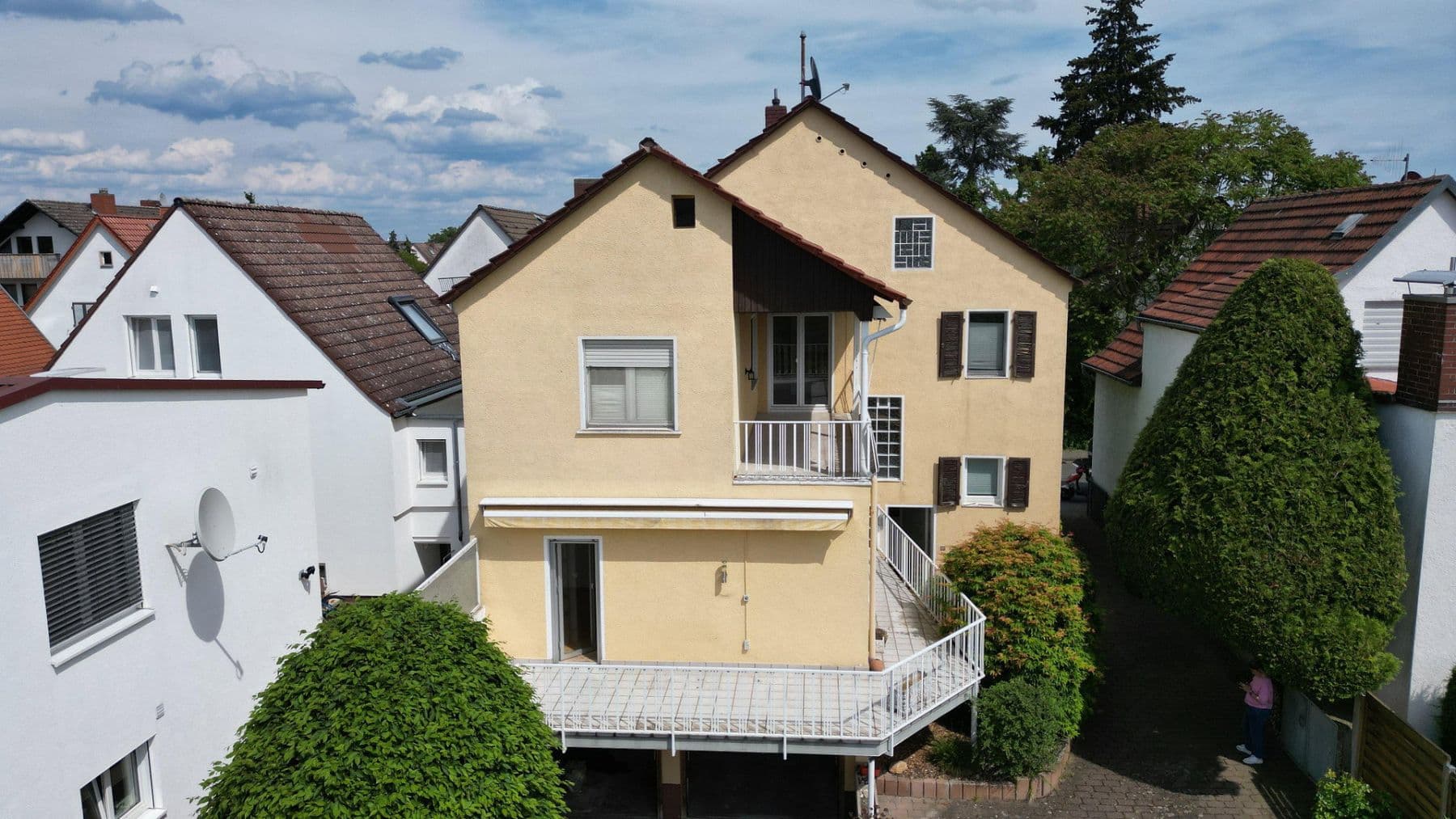 Predaj domu 216 m², pozemok 530 m², Weiterstadt, Hesensko Predaj domu 216 m², pozemok 530 m², Weiterstadt, Hesensko