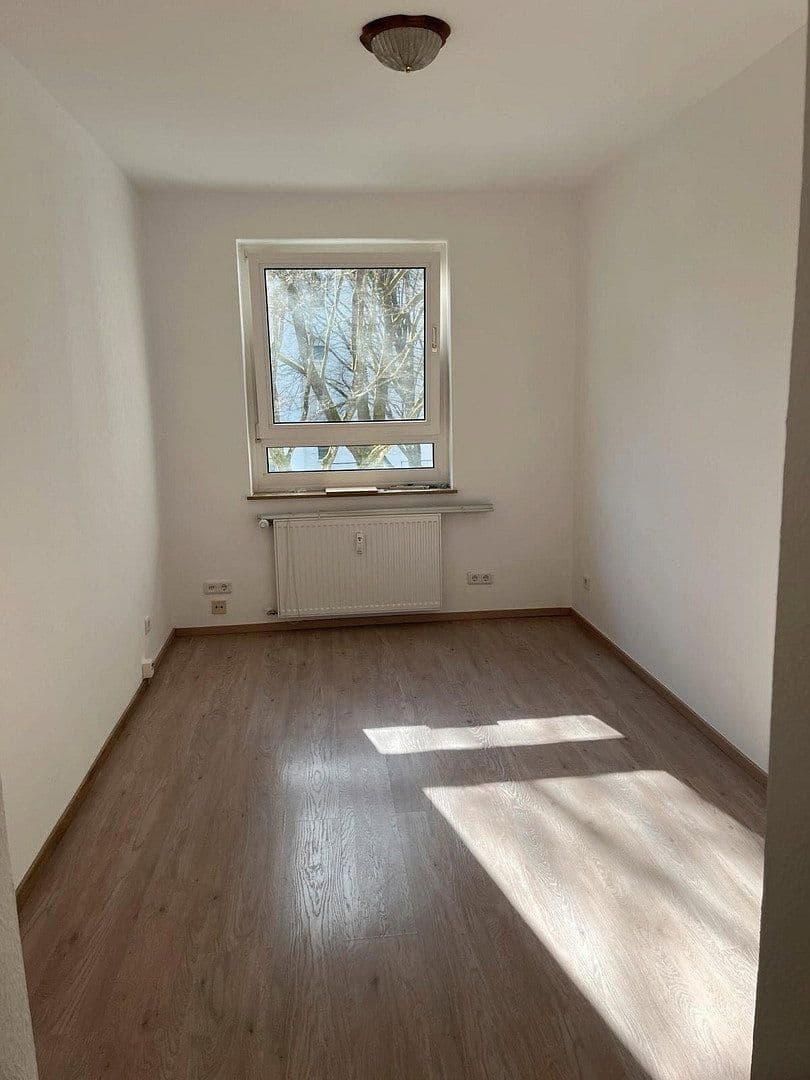 Predaj bytu 3-izbový 69 m², Heuchelheimer Straße 168, Bad Homburg vor der Höhe, Hesensko Predaj bytu 3-izbový 69 m², Heuchelheimer Straße 168, Bad Homburg vor der Höhe, Hesensko