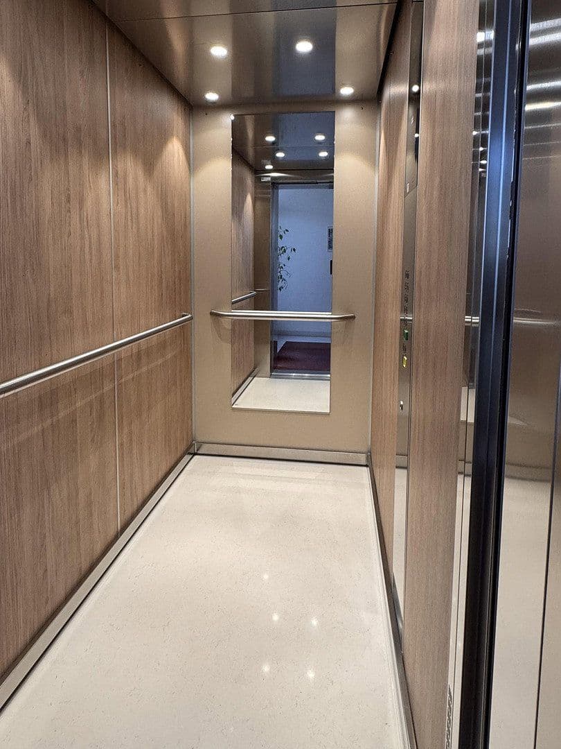 Prenájom bytu 3-izbový 93 m², Graudenzstraße, Köln-Porz, Severné Porýnie - Westfálsko Prenájom bytu 3-izbový 93 m², Graudenzstraße, Köln-Porz, Severné Porýnie - Westfálsko