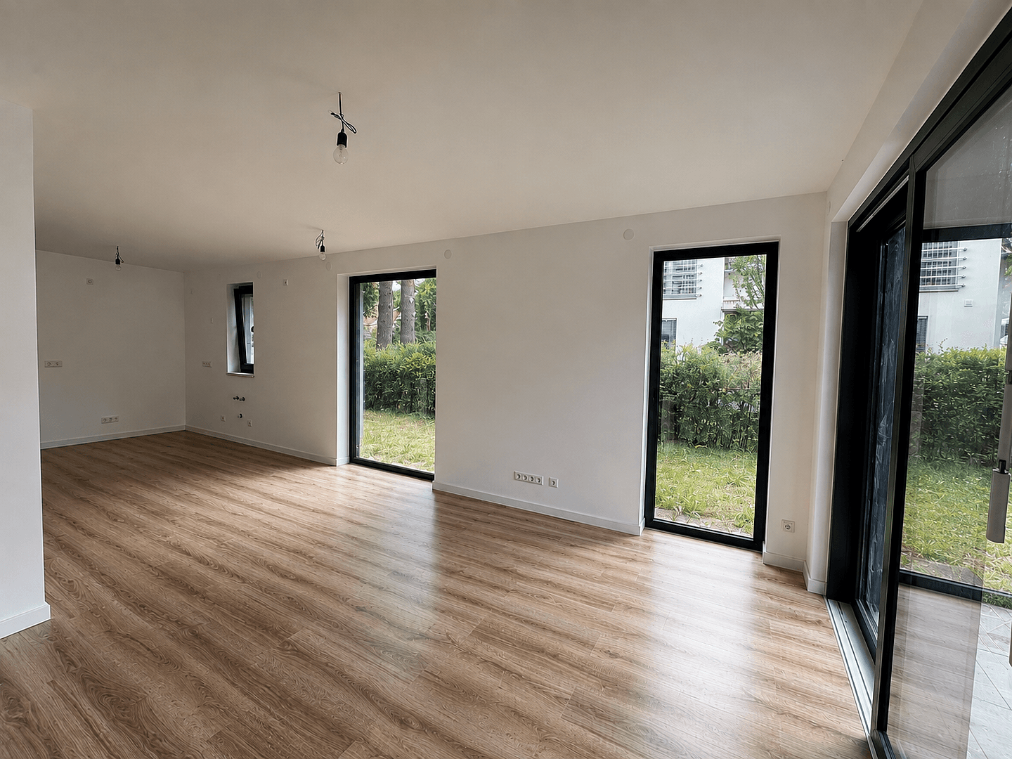 Predaj domu 122 m², pozemok 197 m², Odernheimer Straße 94 B, Berlin, Berlín Predaj domu 122 m², pozemok 197 m², Odernheimer Straße 94 B, Berlin, Berlín