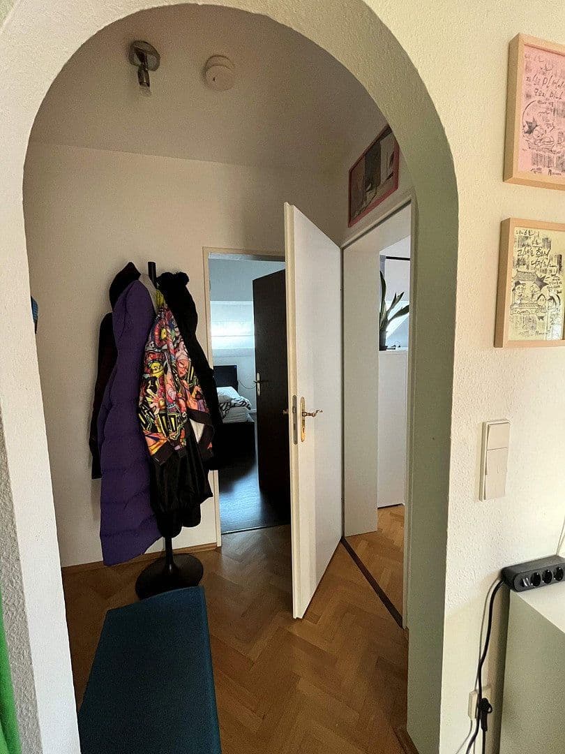 Prenájom bytu 3-izbový 70 m², Kapellenhofweg 1, Köln, Severné Porýnie - Westfálsko Prenájom bytu 3-izbový 70 m², Kapellenhofweg 1, Köln, Severné Porýnie - Westfálsko