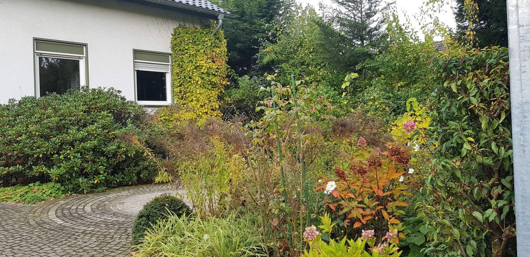 Prenájom bytu 3-izbový 70 m², Kapellenhofweg 1, Köln, Severné Porýnie - Westfálsko Prenájom bytu 3-izbový 70 m², Kapellenhofweg 1, Köln, Severné Porýnie - Westfálsko