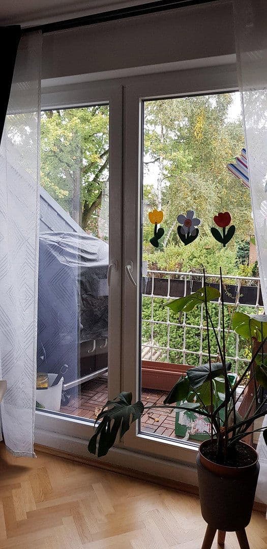 Prenájom bytu 3-izbový 70 m², Kapellenhofweg 1, Köln, Severné Porýnie - Westfálsko Prenájom bytu 3-izbový 70 m², Kapellenhofweg 1, Köln, Severné Porýnie - Westfálsko