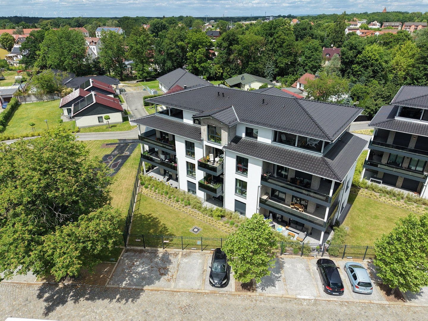 Prenájom bytu 4-izbový 105 m², Treppendorfer Str. 47, Lübben (Spreewald), Brandenbursko Prenájom bytu 4-izbový 105 m², Treppendorfer Str. 47, Lübben (Spreewald), Brandenbursko