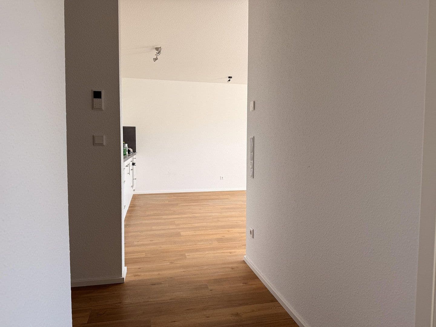 Prenájom bytu 2-izbový 61 m², Rathausstr. 1, Wellendingen, Bádensko-Wurttembersko Prenájom bytu 2-izbový 61 m², Rathausstr. 1, Wellendingen, Bádensko-Wurttembersko