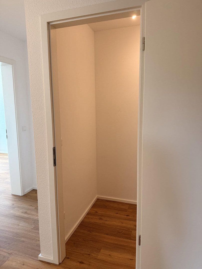 Prenájom bytu 2-izbový 61 m², Rathausstr. 1, Wellendingen, Bádensko-Wurttembersko Prenájom bytu 2-izbový 61 m², Rathausstr. 1, Wellendingen, Bádensko-Wurttembersko