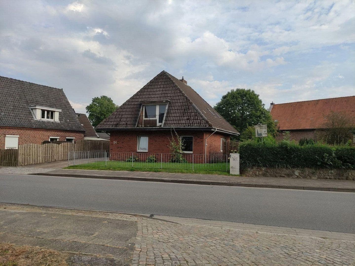 Predaj domu 142 m², pozemok 451 m², Niebüll, Šlezvicko-Holštajnsko Predaj domu 142 m², pozemok 451 m², Niebüll, Šlezvicko-Holštajnsko