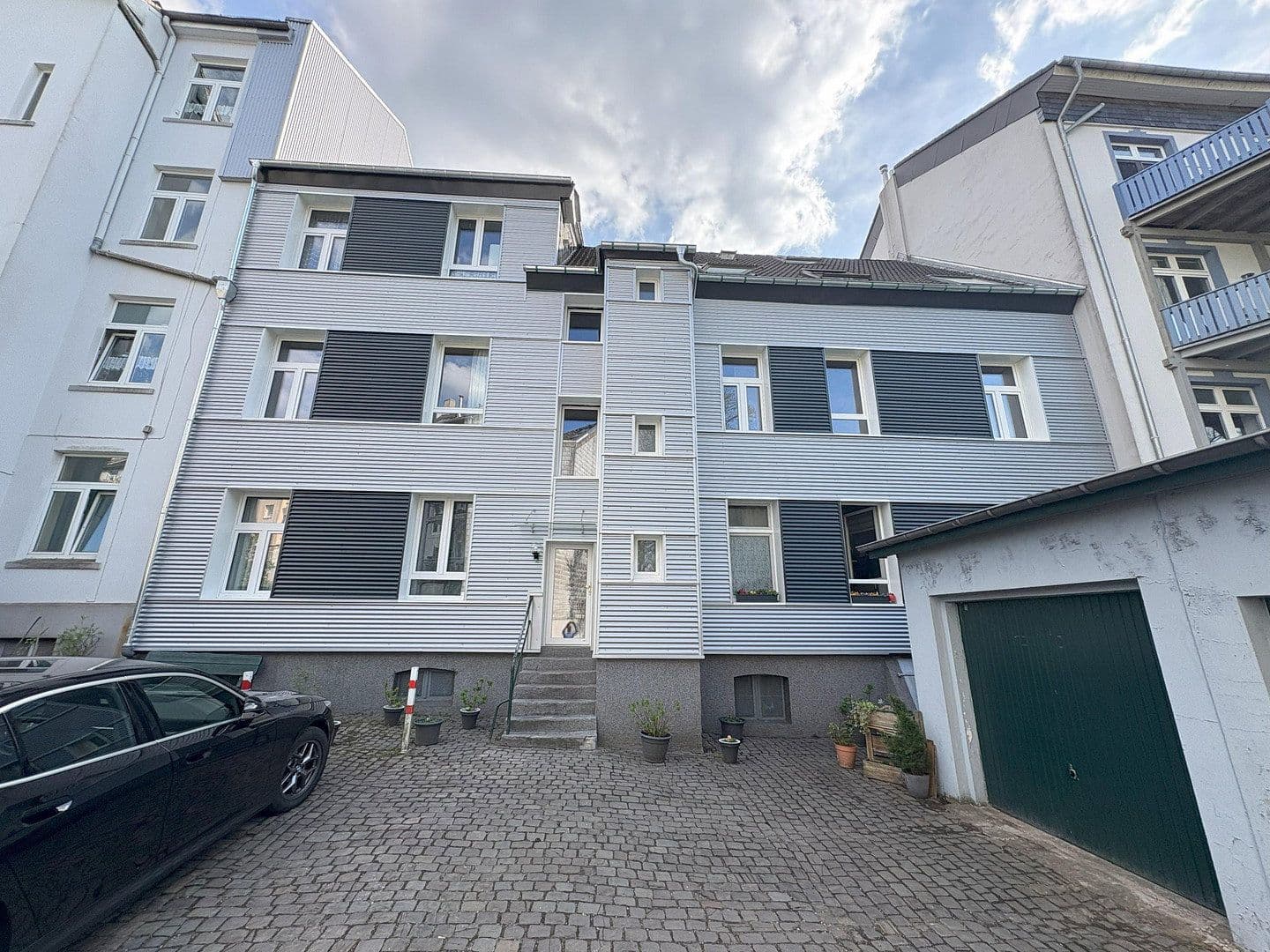 Prenájom bytu 4-izbový 86 m², Neumeyerstr. 5, Remscheid, Severné Porýnie - Westfálsko Prenájom bytu 4-izbový 86 m², Neumeyerstr. 5, Remscheid, Severné Porýnie - Westfálsko