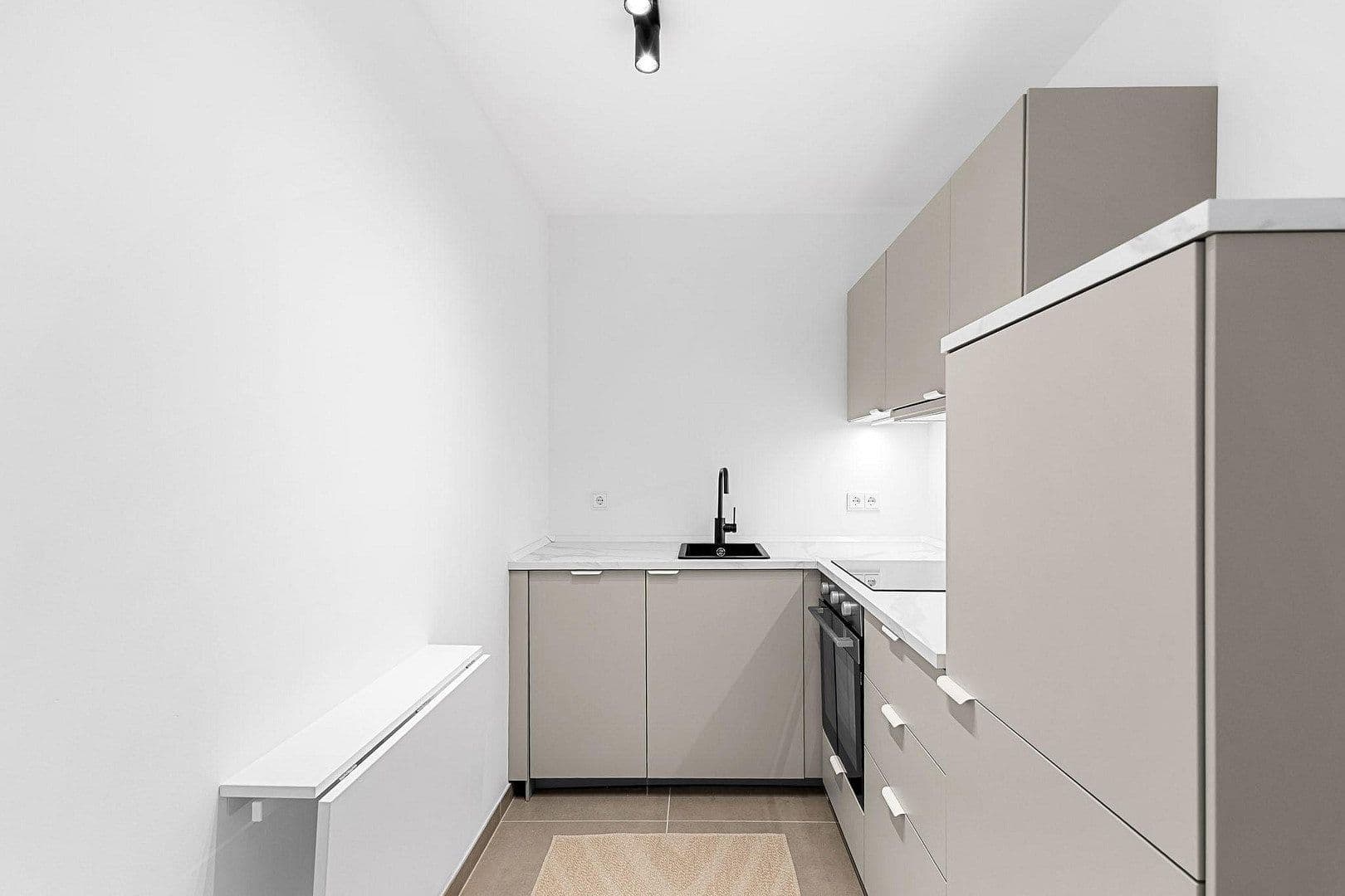 Predaj bytu 4-izbový 64 m², München, Bavorsko Predaj bytu 4-izbový 64 m², München, Bavorsko