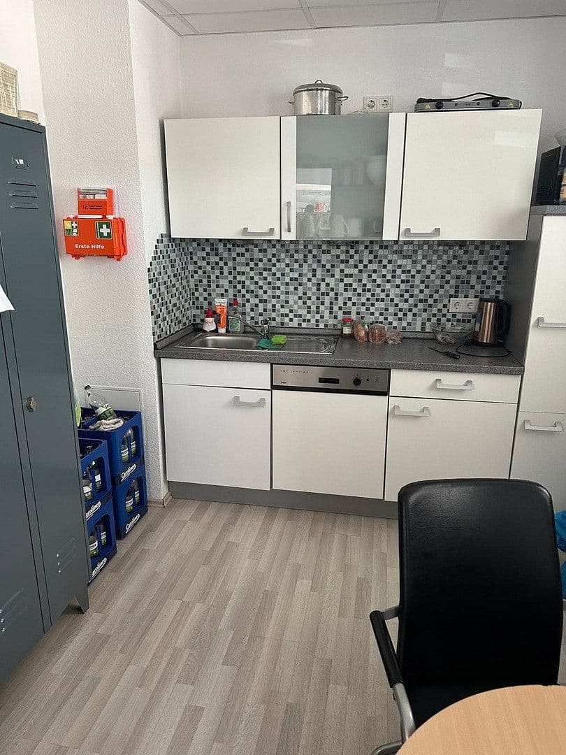 Predaj nebytového priestoru 3.166 m², Detmold, Severné Porýnie - Westfálsko Predaj nebytového priestoru 3.166 m², Detmold, Severné Porýnie - Westfálsko