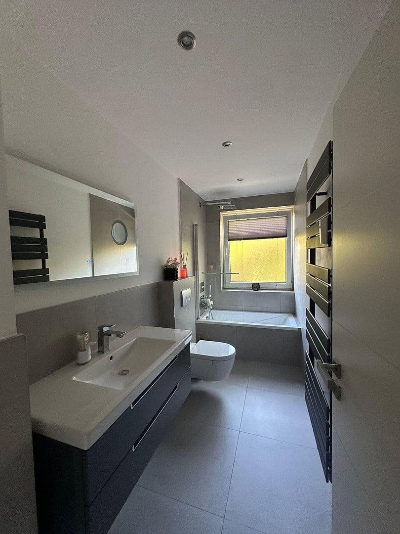 Predaj bytu 4-izbový 85 m², Wülferoder straße 18, Hannover, Dolné Sasko Predaj bytu 4-izbový 85 m², Wülferoder straße 18, Hannover, Dolné Sasko