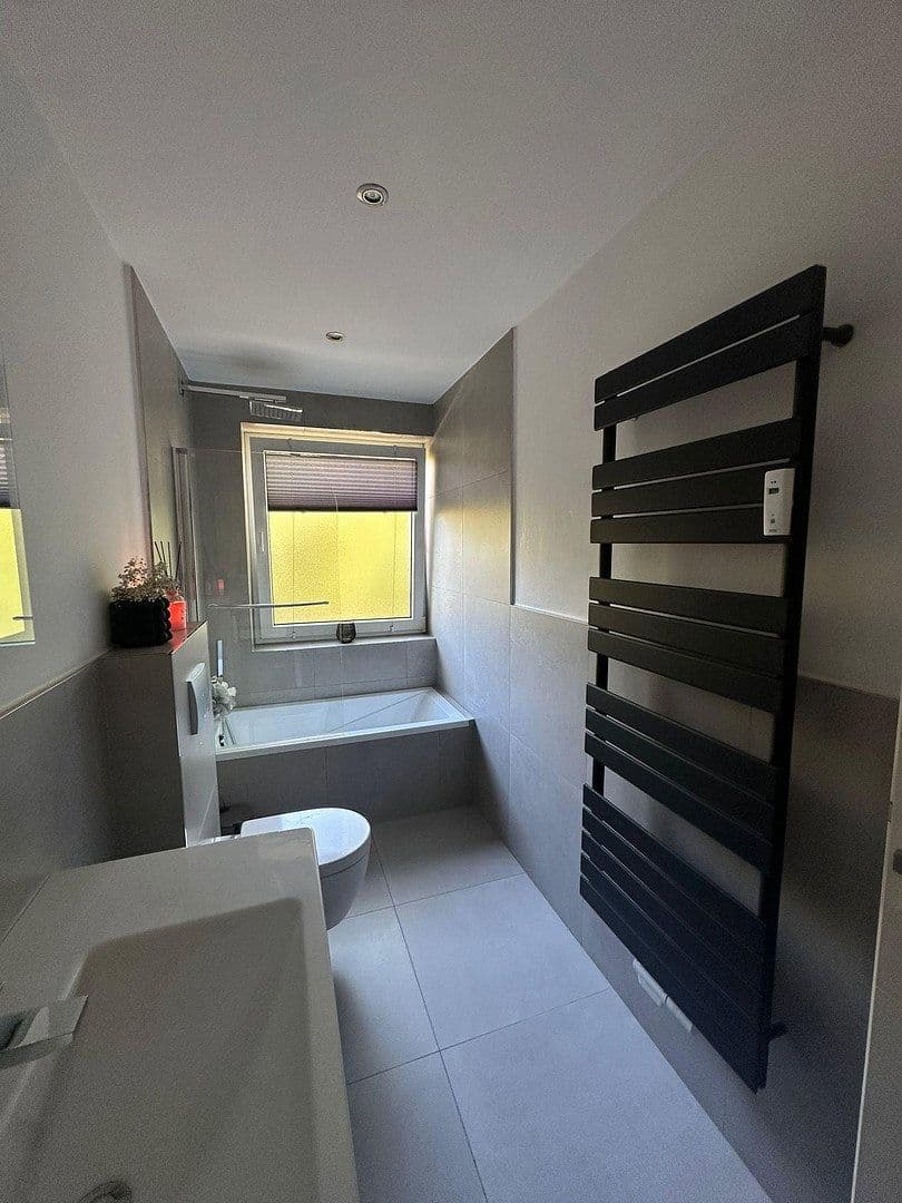 Predaj bytu 4-izbový 85 m², Wülferoder straße 18, Hannover, Dolné Sasko Predaj bytu 4-izbový 85 m², Wülferoder straße 18, Hannover, Dolné Sasko