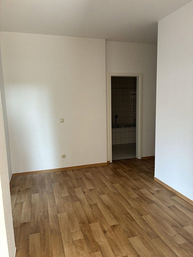 Prenájom bytu 3-izbový 76 m², Klenower Str. 57, Ludwigslust, Meklenbursko-Predpomoransko Prenájom bytu 3-izbový 76 m², Klenower Str. 57, Ludwigslust, Meklenbursko-Predpomoransko