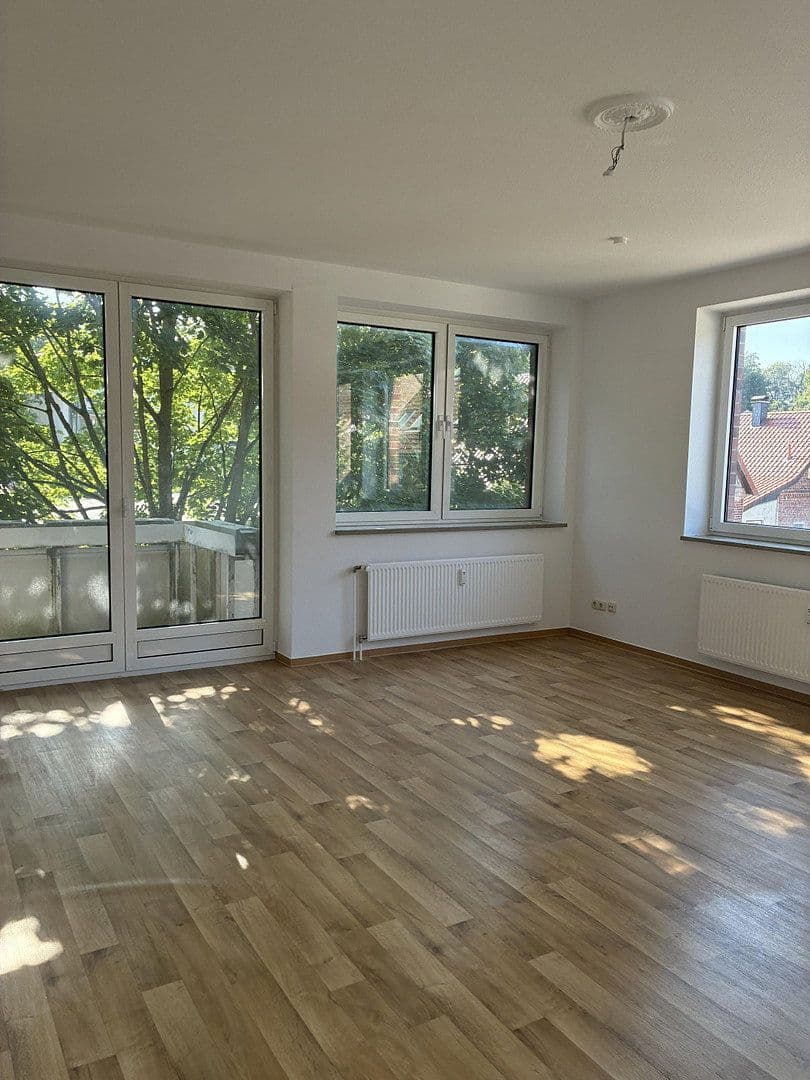 Prenájom bytu 3-izbový 76 m², Klenower Str. 57, Ludwigslust, Meklenbursko-Predpomoransko Prenájom bytu 3-izbový 76 m², Klenower Str. 57, Ludwigslust, Meklenbursko-Predpomoransko